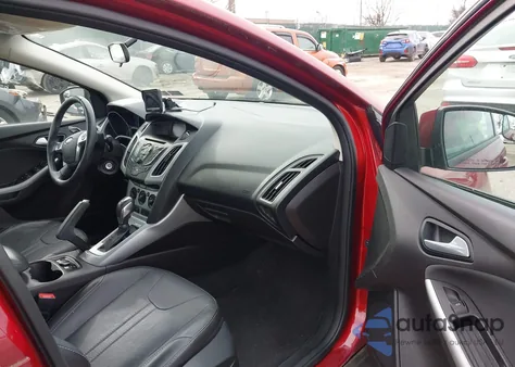 2014 Ford Focus Se из США, поврежденный, VIN 1FADP3F27EL257580